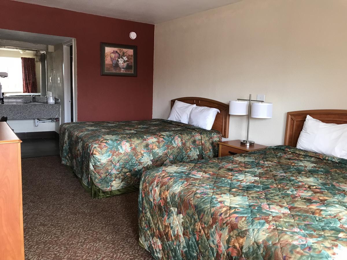 Travel Inn San Antonio Lackland Sea World Exterior foto